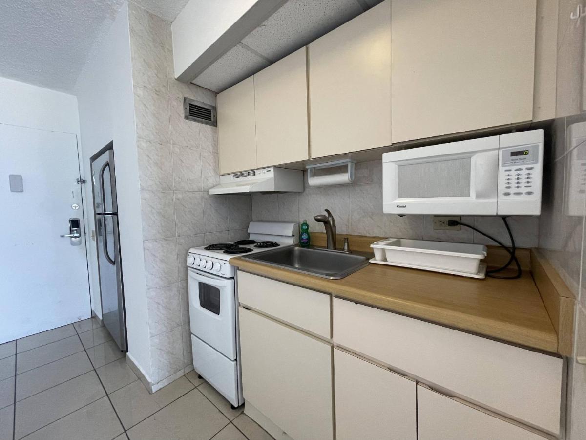 Tropical Studio At The Beach In Isla Verde San Juan Exterior photo