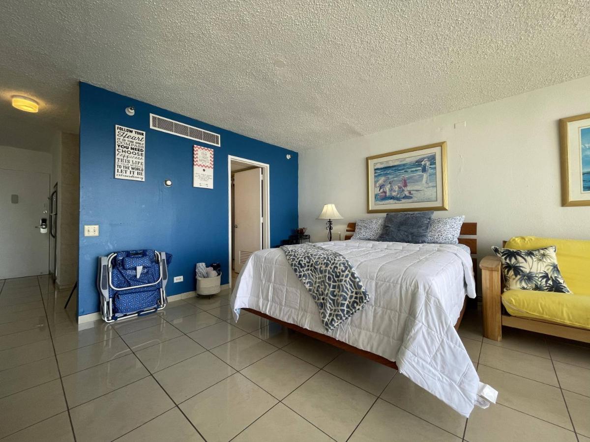 Tropical Studio At The Beach In Isla Verde San Juan Exterior photo