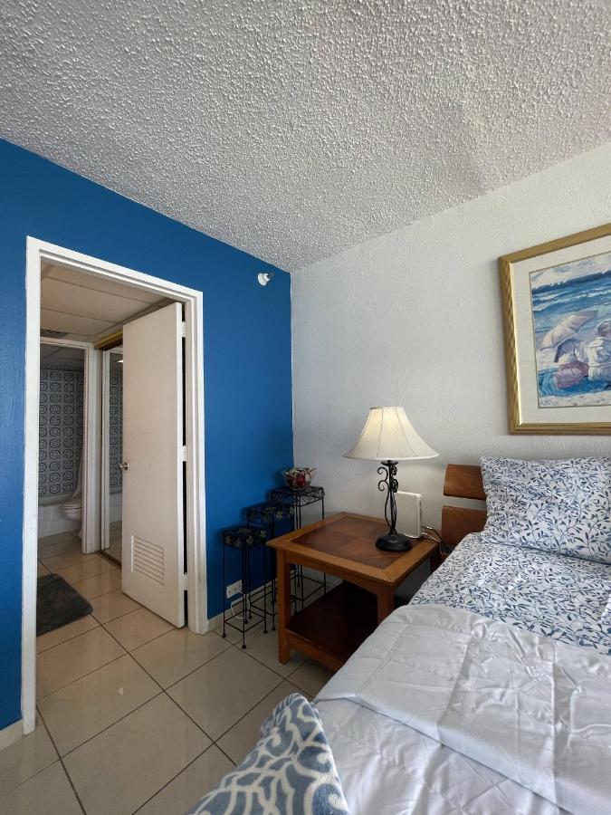 Tropical Studio At The Beach In Isla Verde San Juan Exterior photo